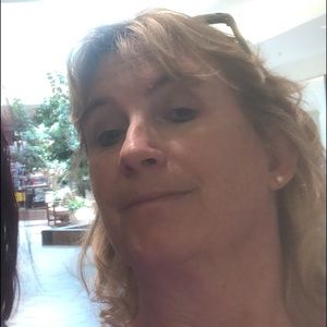 Meet your Posher, Paula